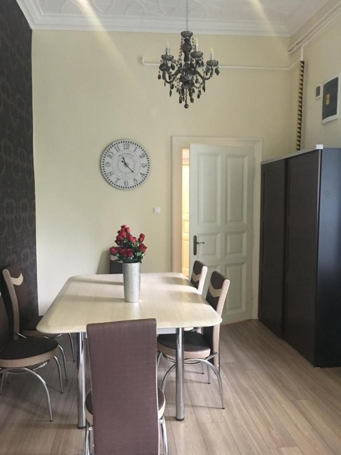 Logod Panorama Apartman Boedapest Buitenkant foto